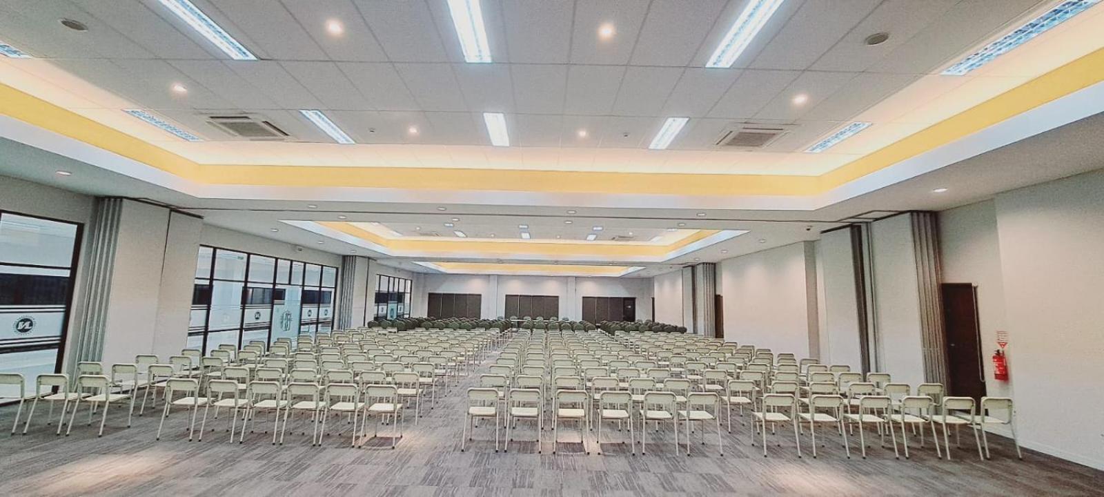 Tos Hotel & Convention Center Tangerang Powered By Archipelago Bagian luar foto