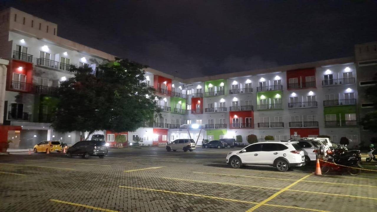 Tos Hotel & Convention Center Tangerang Powered By Archipelago Bagian luar foto